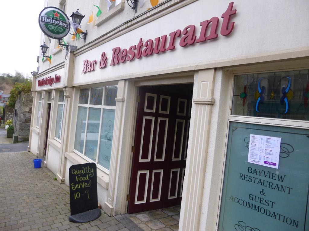 Walsh'S Bridge Inn Newport  Exterior foto